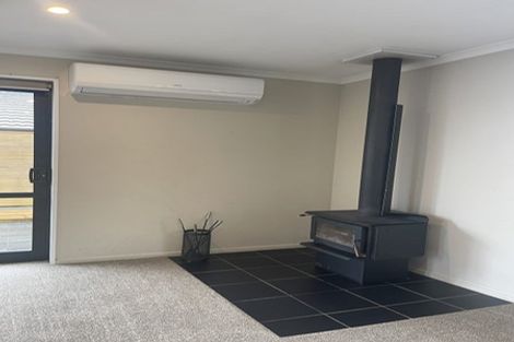 Photo of property in 7 Catchpole Place, Woodend, 7610