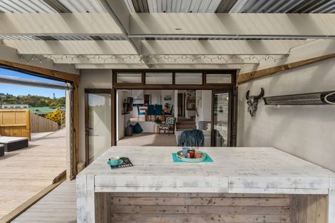 Photo of property in 39 Harbour Road, Ohope, 3121