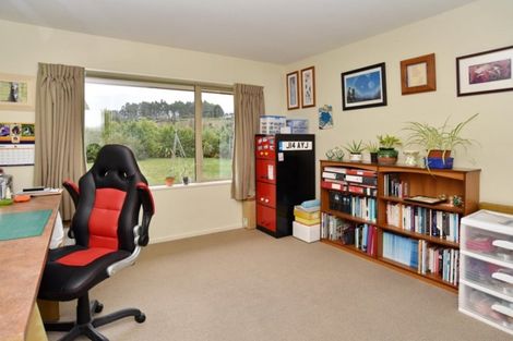 Photo of property in 12 Fergus Road, Loburn, Rangiora, 7472
