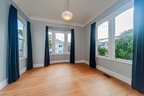 Photo of property in 21 Nairn Street, Mount Cook, Wellington, 6011