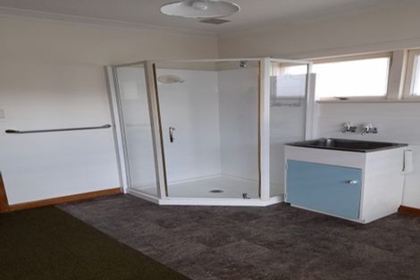 Photo of property in 2/73 Deep Creek Road, Waiake, Auckland, 0630