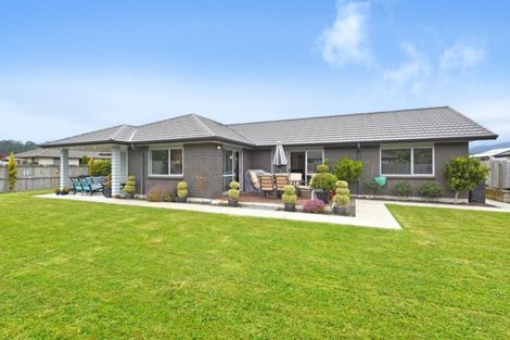 Photo of property in 10a Sunstone Crescent, Brown Owl, Upper Hutt, 5018