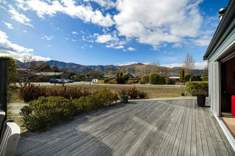 Photo of property in 56 Charles Court, Lake Hawea, Wanaka, 9382