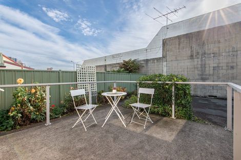 Photo of property in 2c Dey Street, Mosgiel, 9024