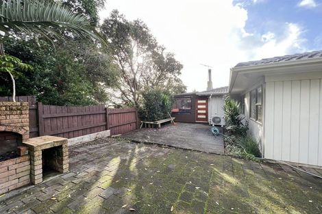 Photo of property in 35 Widmore Drive, Massey, Auckland, 0614