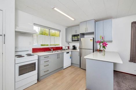 Photo of property in 56 Awaruku Road, Torbay, Auckland, 0630