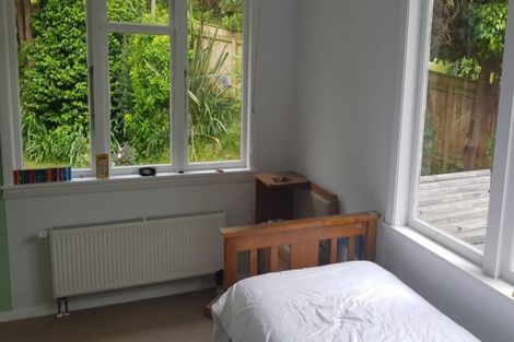 Photo of property in 1 Westhaven Drive, Tawa, Wellington, 5028