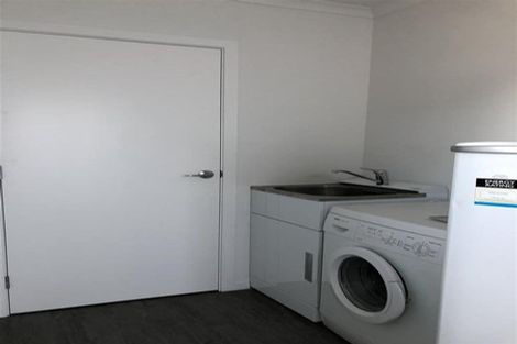 Photo of property in 6a Brown Avenue, Carterton, 5713