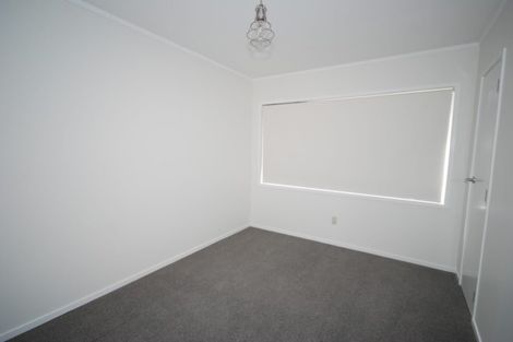Photo of property in 2/39 John Davis Road, Mount Roskill, Auckland, 1041