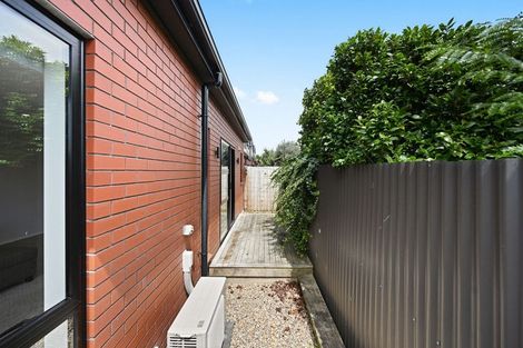 Photo of property in 1/3 Charlemont Street, Whitiora, Hamilton, 3200