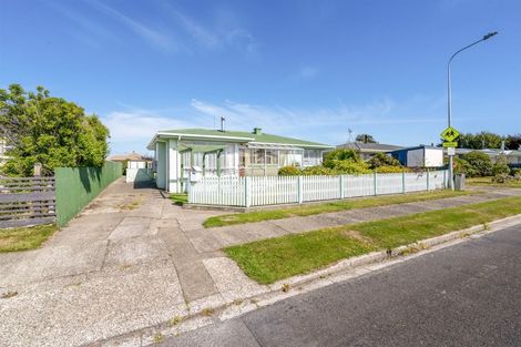 Photo of property in 106 Derwent Crescent, Glengarry, Invercargill, 9810
