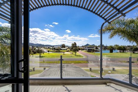 Photo of property in 332 Waterways Parade, Pauanui, Hikuai, 3579