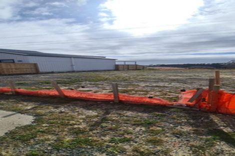 Photo of property in 24 Puwha Street, Massey, Auckland, 0614