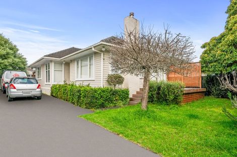 Photo of property in 33 Durham Street, Te Atatu Peninsula, Auckland, 0610