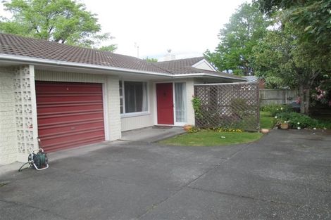 Photo of property in 2/11 Puriri Street, Riccarton, Christchurch, 8041