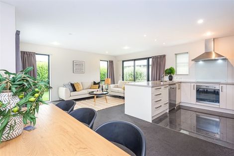 Photo of property in 97 Caulfield Avenue, Halswell, Christchurch, 8025