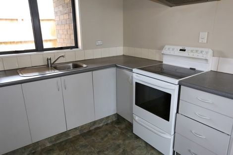 Photo of property in 1/6 Wharenui Road, Upper Riccarton, Christchurch, 8041