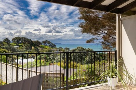 Photo of property in 14 Glenelg Road, Red Beach, 0932