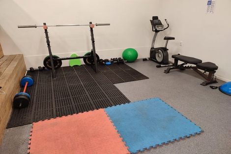 Photo of property in 1/110 Monarch Avenue, Hillcrest, Auckland, 0627