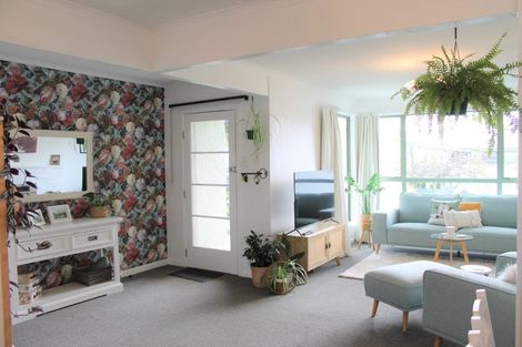 Photo of property in 52 John Street, Winton, 9720