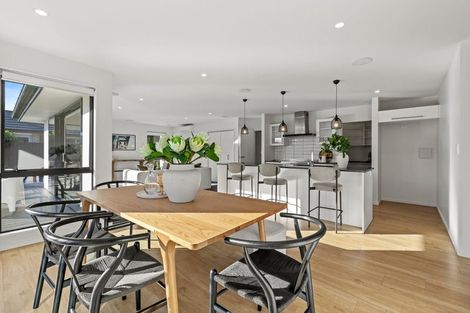 Photo of property in 10 Emma Street, Marshland, Christchurch, 8083