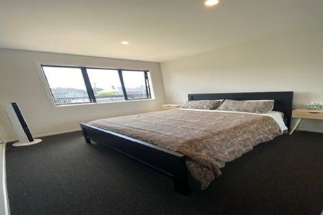 Photo of property in 4 Windley Street, Ranui, Porirua, 5024