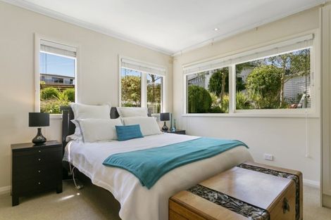 Photo of property in 7 Crowther Terrace, Waipahihi, Taupo, 3330