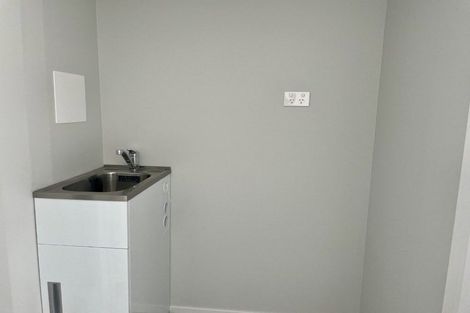 Photo of property in 49 O'meara Street, Swanson, Auckland, 0614