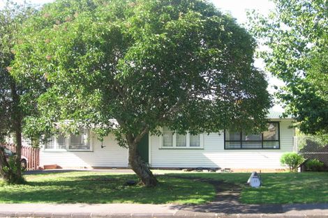 Photo of property in 11 Wilsher Crescent, Henderson, Auckland, 0612