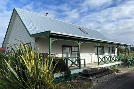 Photo of property in 27 Wharf Road, Karamea, 7893
