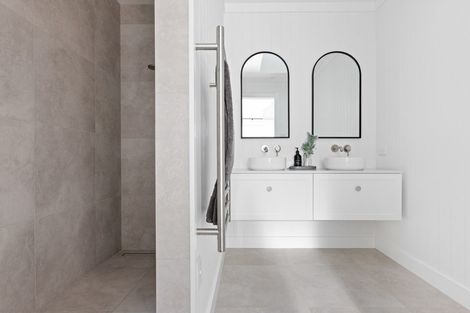 Photo of property in 25 Grooby Place, Havelock North, 4130