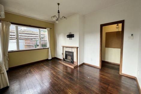 Photo of property in 18 Connolly Avenue, Mount Roskill, Auckland, 1041