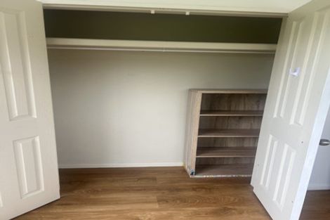 Photo of property in 3 Cognac Place, Henderson, Auckland, 0612