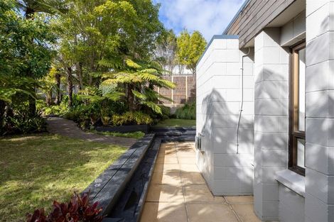 Photo of property in 26 Aberdeen Road, Campbells Bay, Auckland, 0620