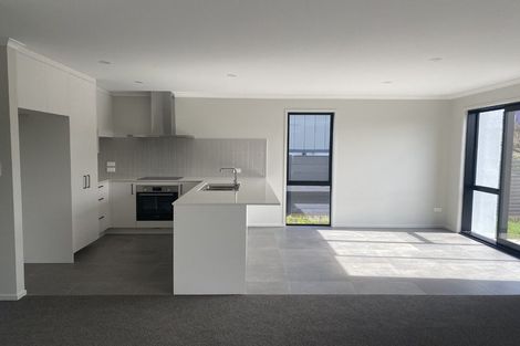 Photo of property in 97 Glenbervie Drive, Glenbervie, 0173