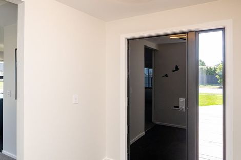 Photo of property in 25 Dundee Road, Mosgiel, 9024