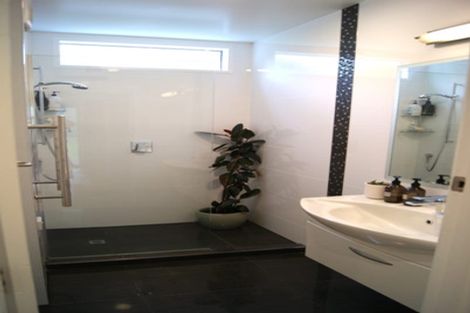 Photo of property in 7 Masefield Way, Karori, Wellington, 6012