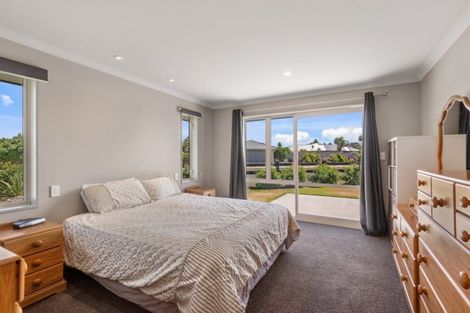 Photo of property in 2 Binyon Place, Rolleston, 7614