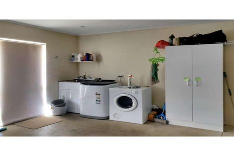 Photo of property in 4 Burnfield Way, Levin, 5510