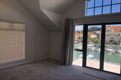 Photo of property in 132 Harbour Village Drive, Gulf Harbour, Whangaparaoa, 0930