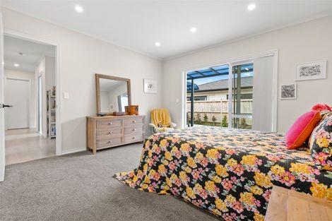 Photo of property in 14 Rauaruhe Road, Karaka, Papakura, 2113