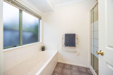 Photo of property in 12 Fairburn Place, Leamington, Cambridge, 3432