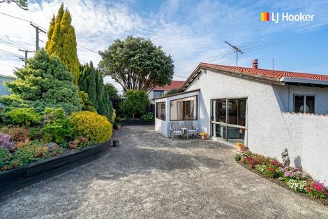 Photo of property in 16 Eastbank Street, Waverley, Dunedin, 9013