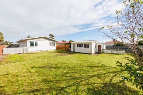 Photo of property in 39 Abraham Crescent, Milson, Palmerston North, 4414
