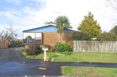 Photo of property in 23 Cricket Place, Melville, Hamilton, 3206