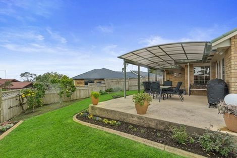 Photo of property in 11 Highgrove Drive, Grandview Heights, Hamilton, 3200