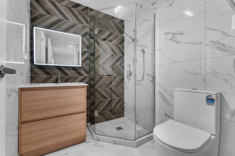 Photo of property in 22b Justamere Place, Weymouth, Auckland, 2103