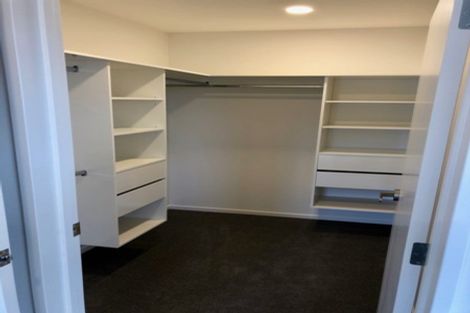 Photo of property in 38 Lumbarda Drive, Kumeu, 0810