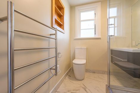 Photo of property in Ionian Flats, 123-125 Brougham Street, Mount Victoria, Wellington, 6011