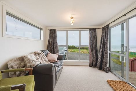 Photo of property in 9 Brighton Street, Kaka Point, Balclutha, 9271